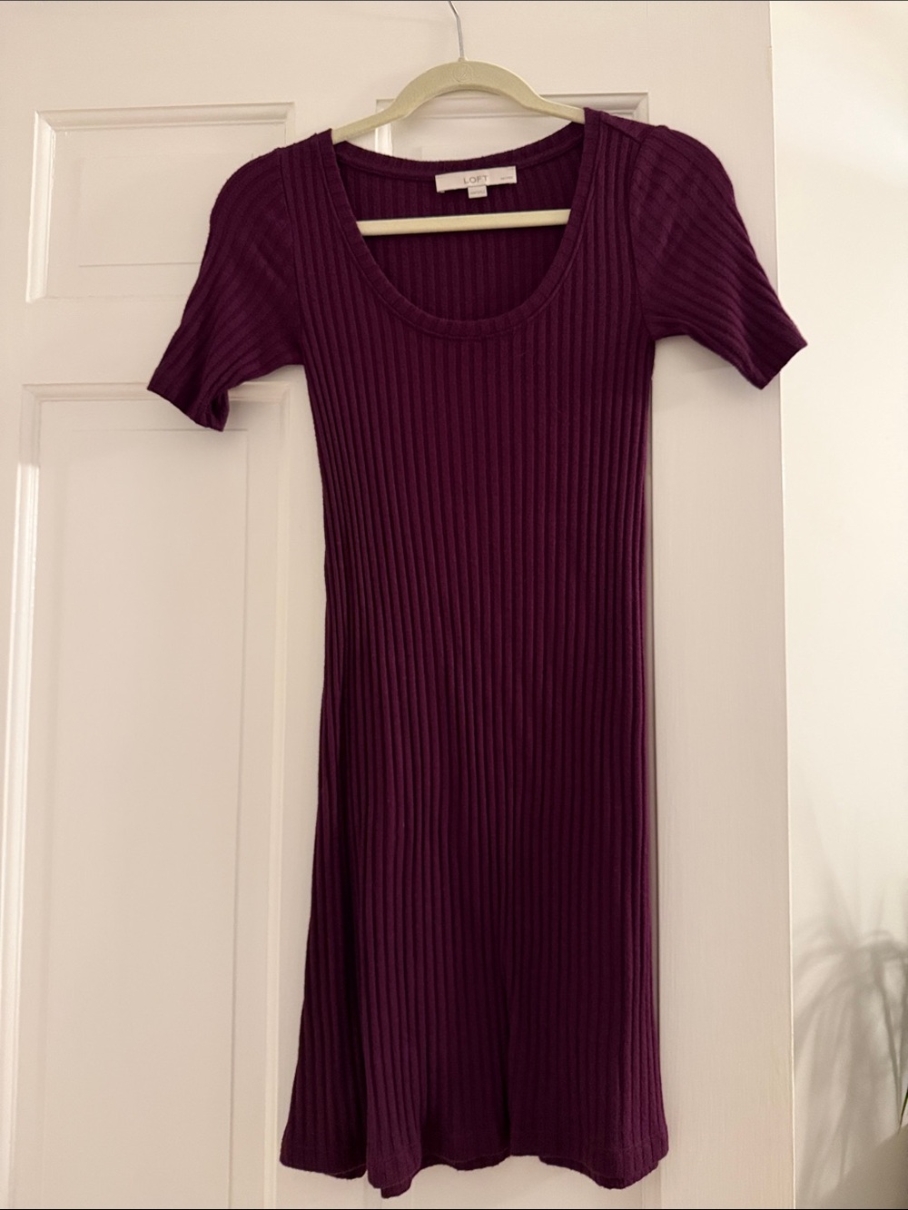LOFT Ribbed Scoop Dress - Plum